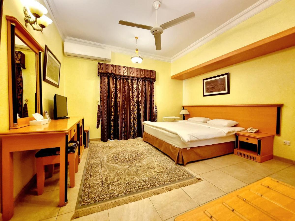 Muscat International Hotel Екстер'єр фото