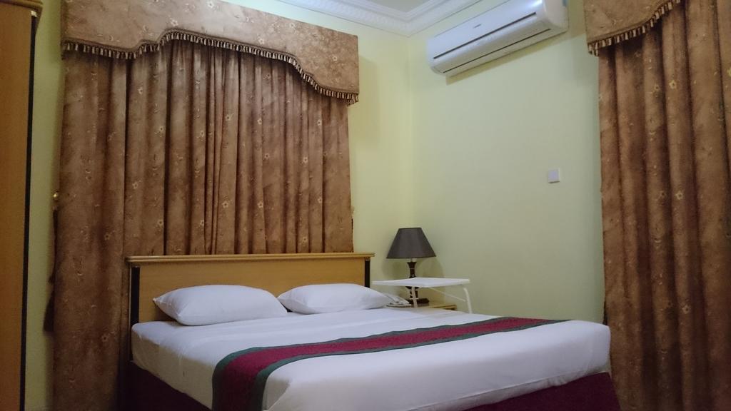 Muscat International Hotel Екстер'єр фото
